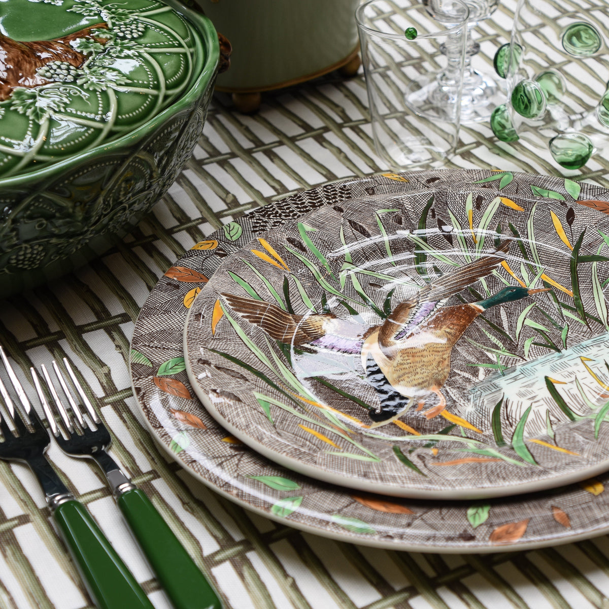 Rambouillet Charger Plate