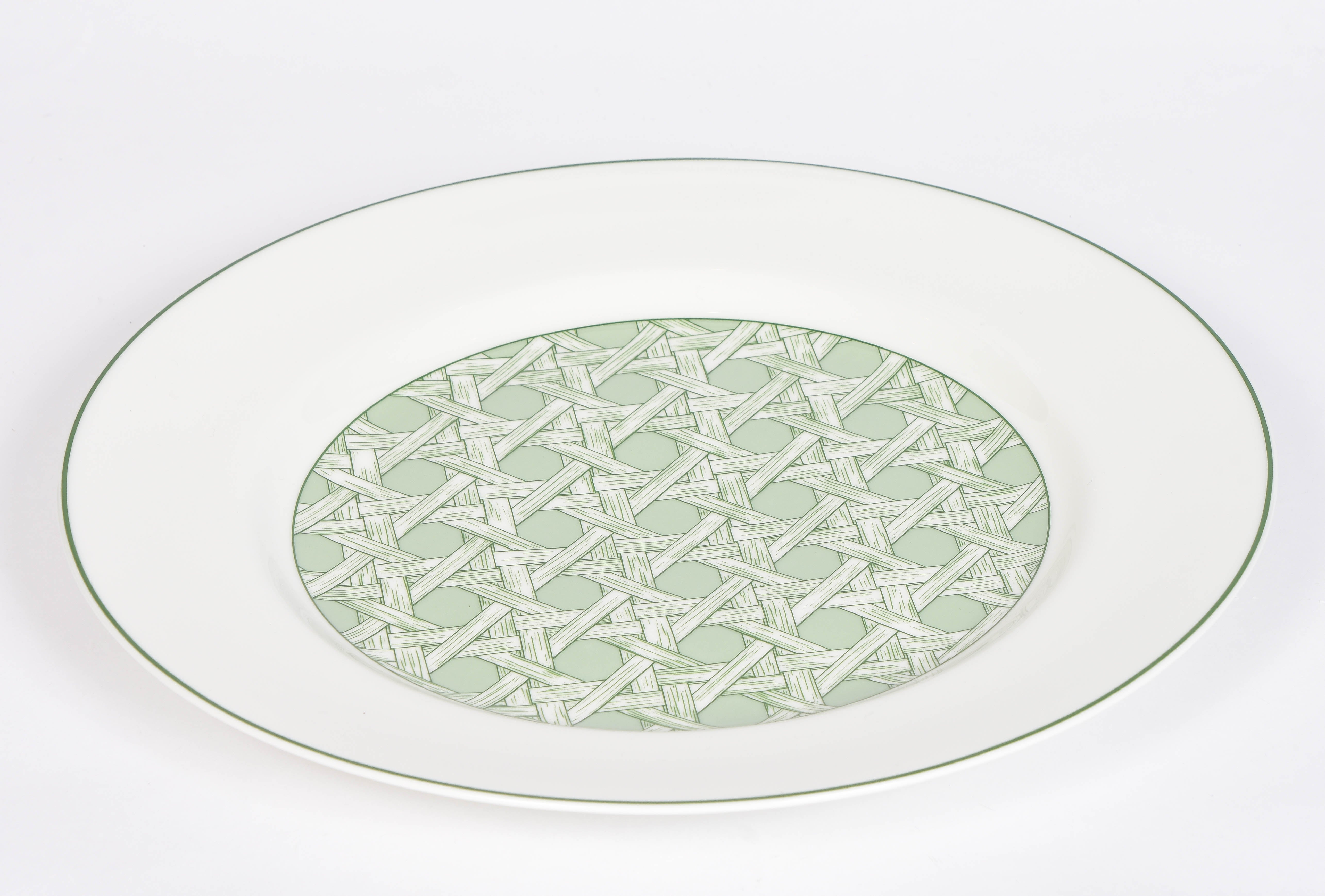 Intrigo Dinner Service