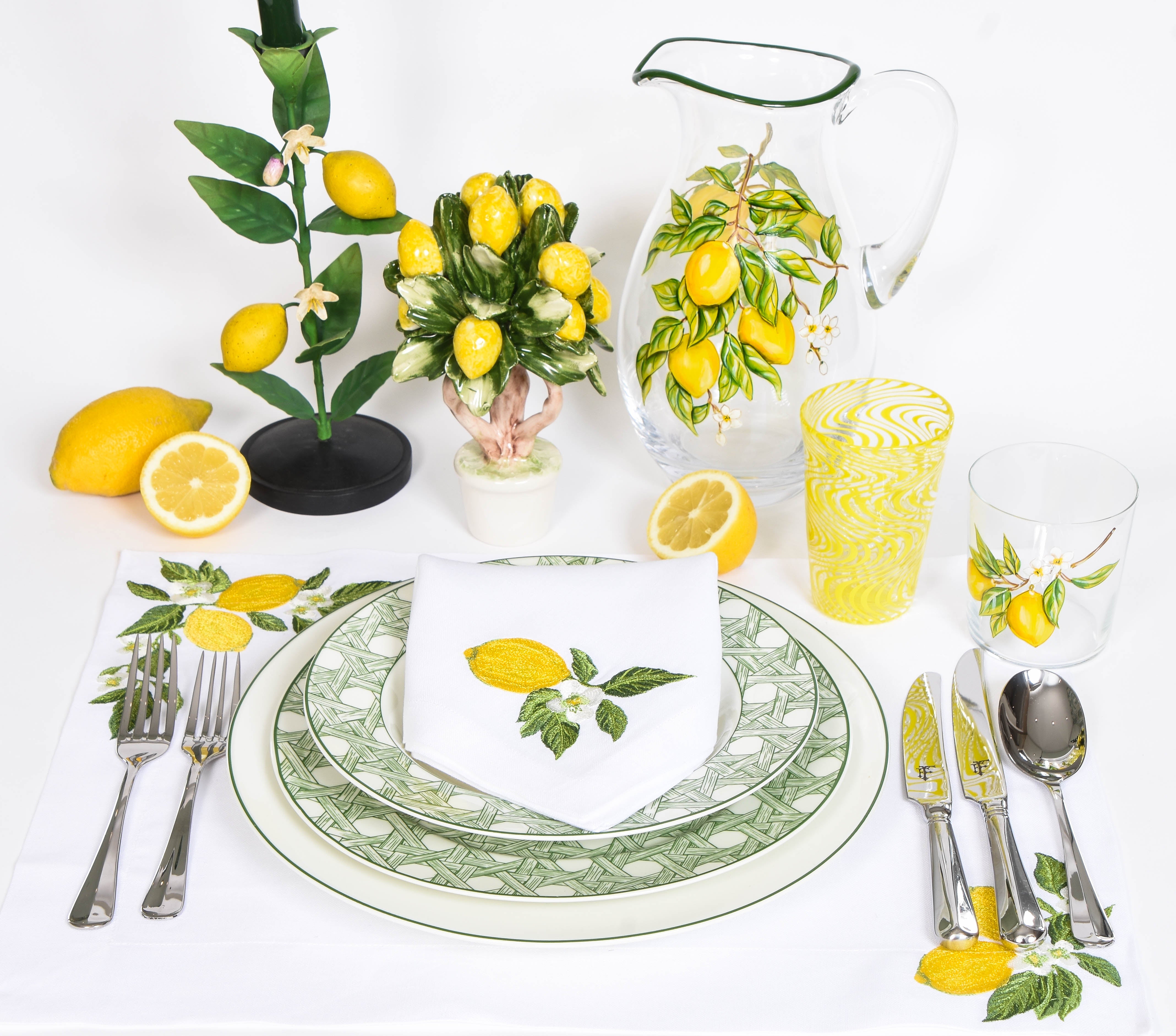 Intrigo Dinner Service