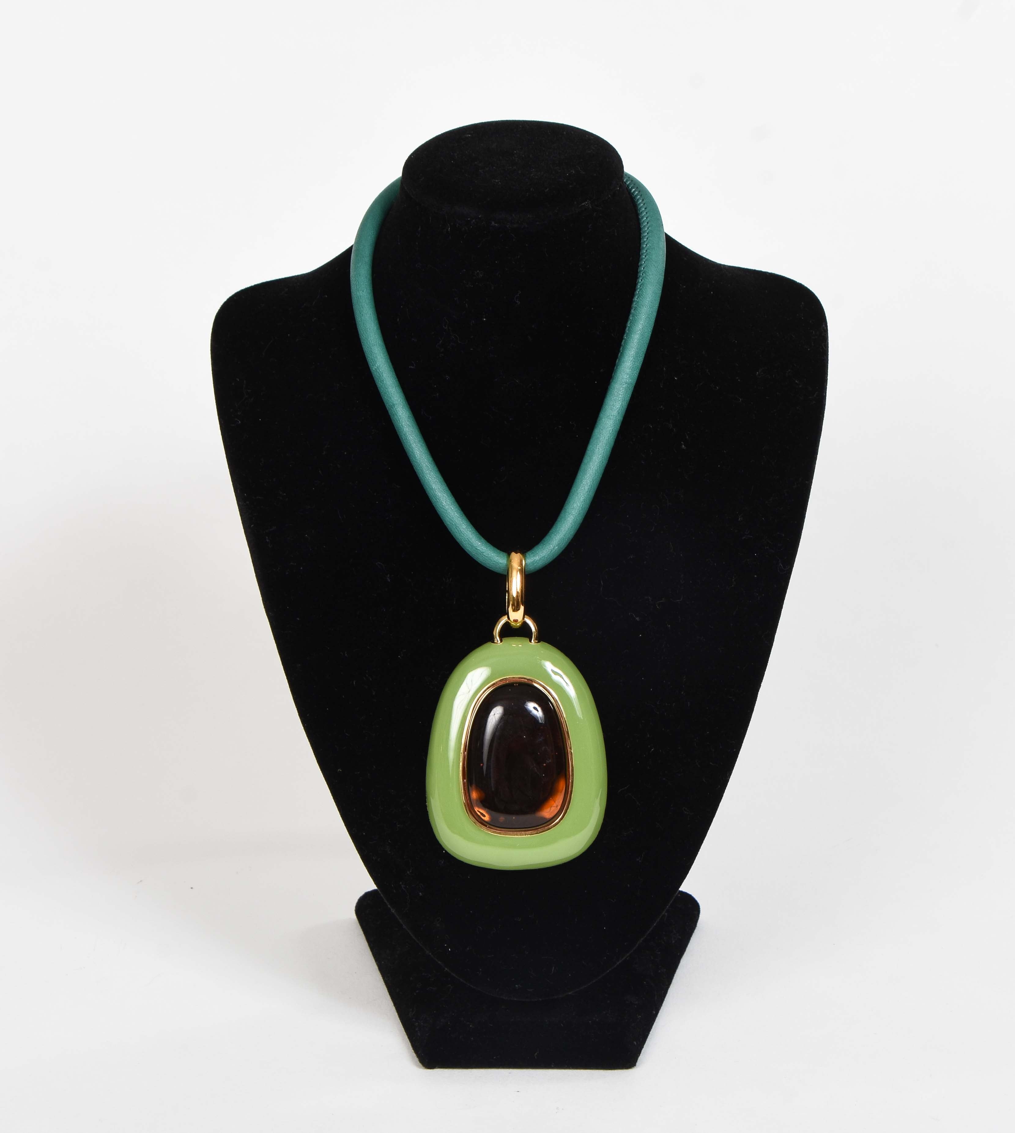 Palwer Pear Murano Pendant
