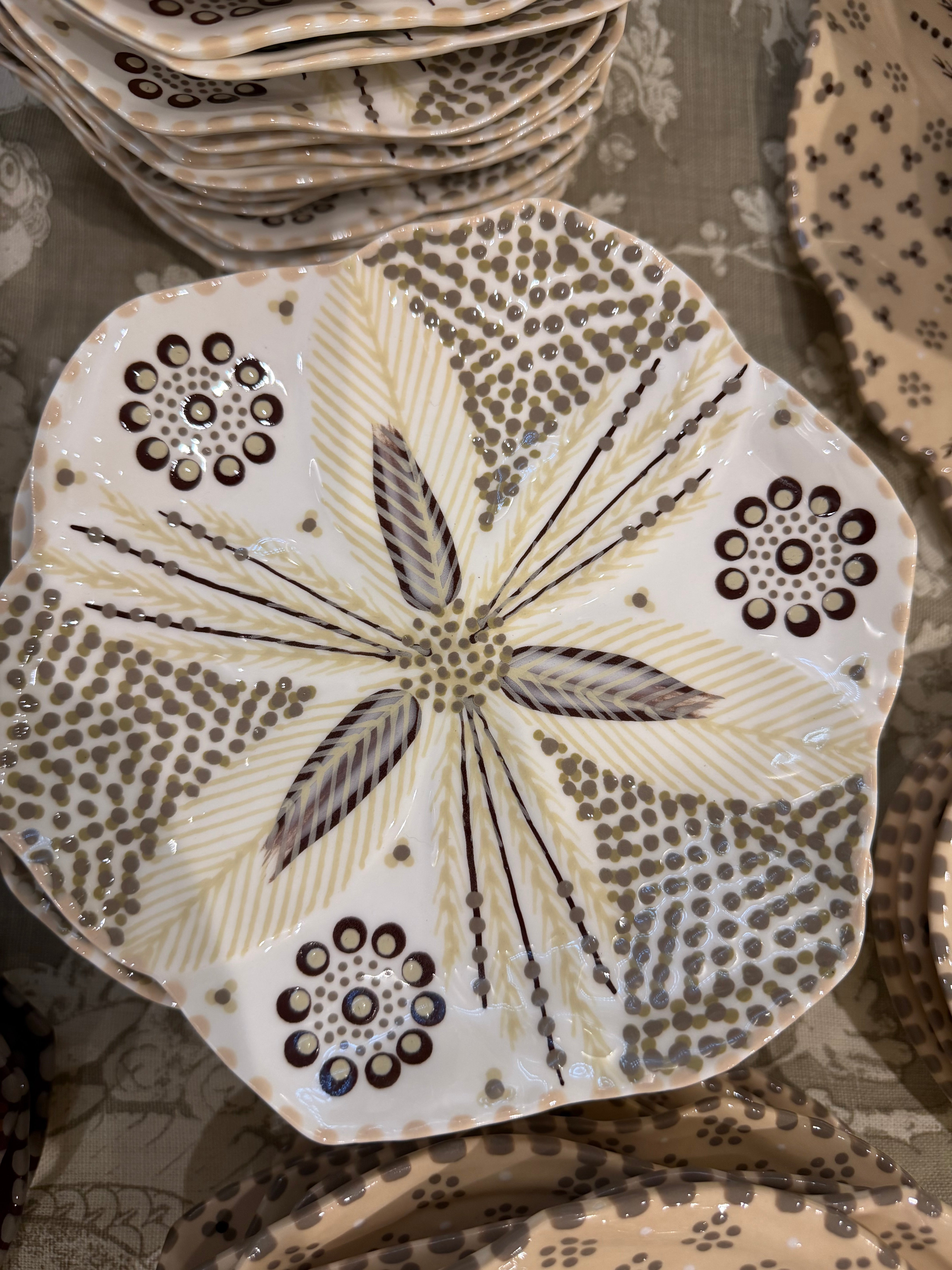 Winter Tulip Dinner Service