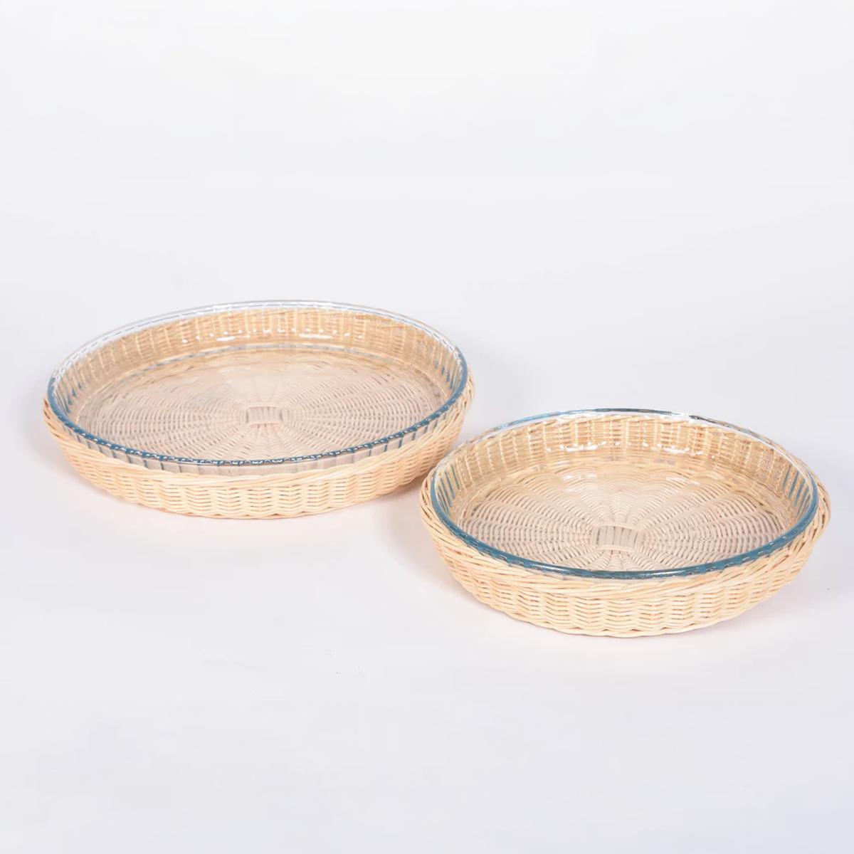 Round Wicker Pyrex Dishes