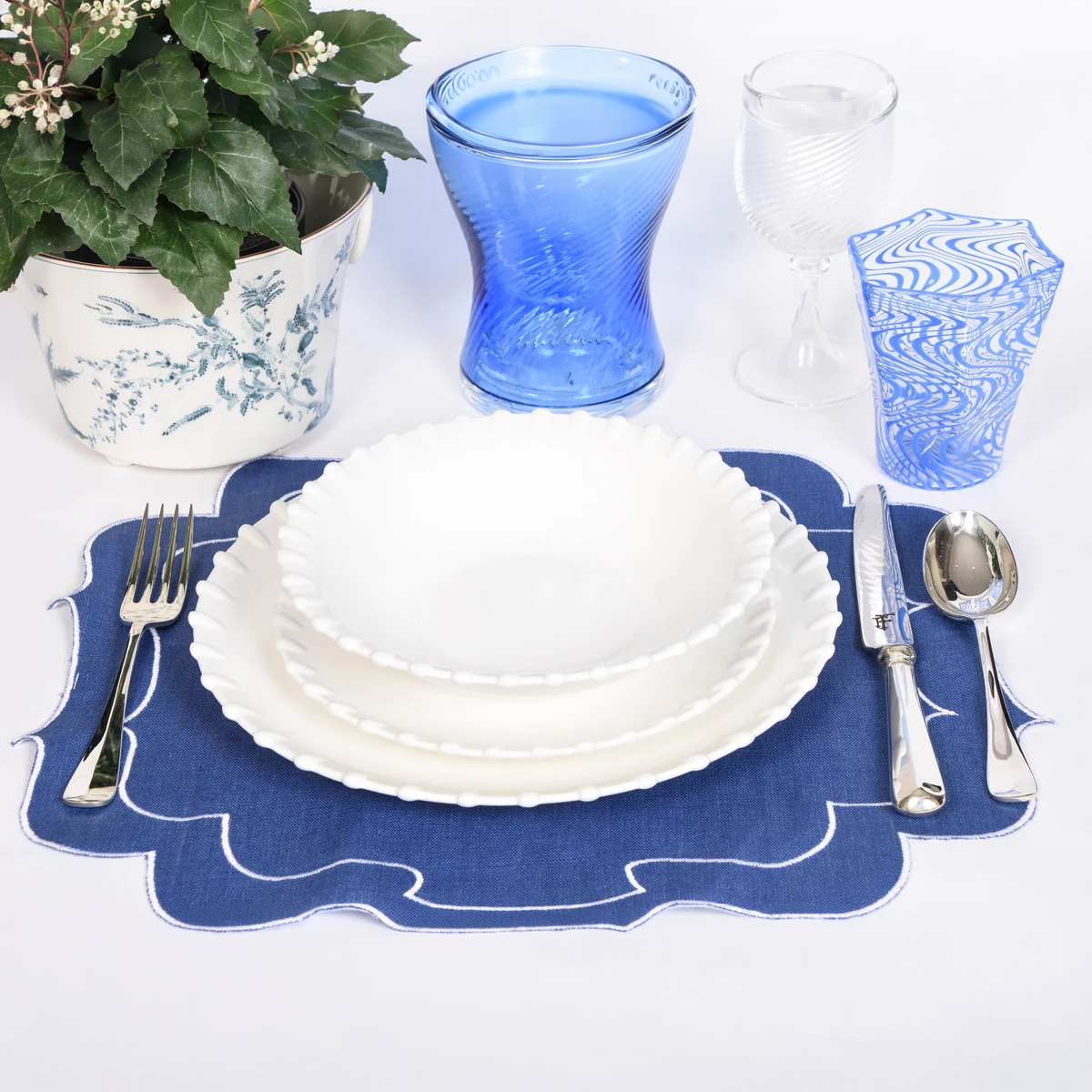 White Romeo Dinnerware