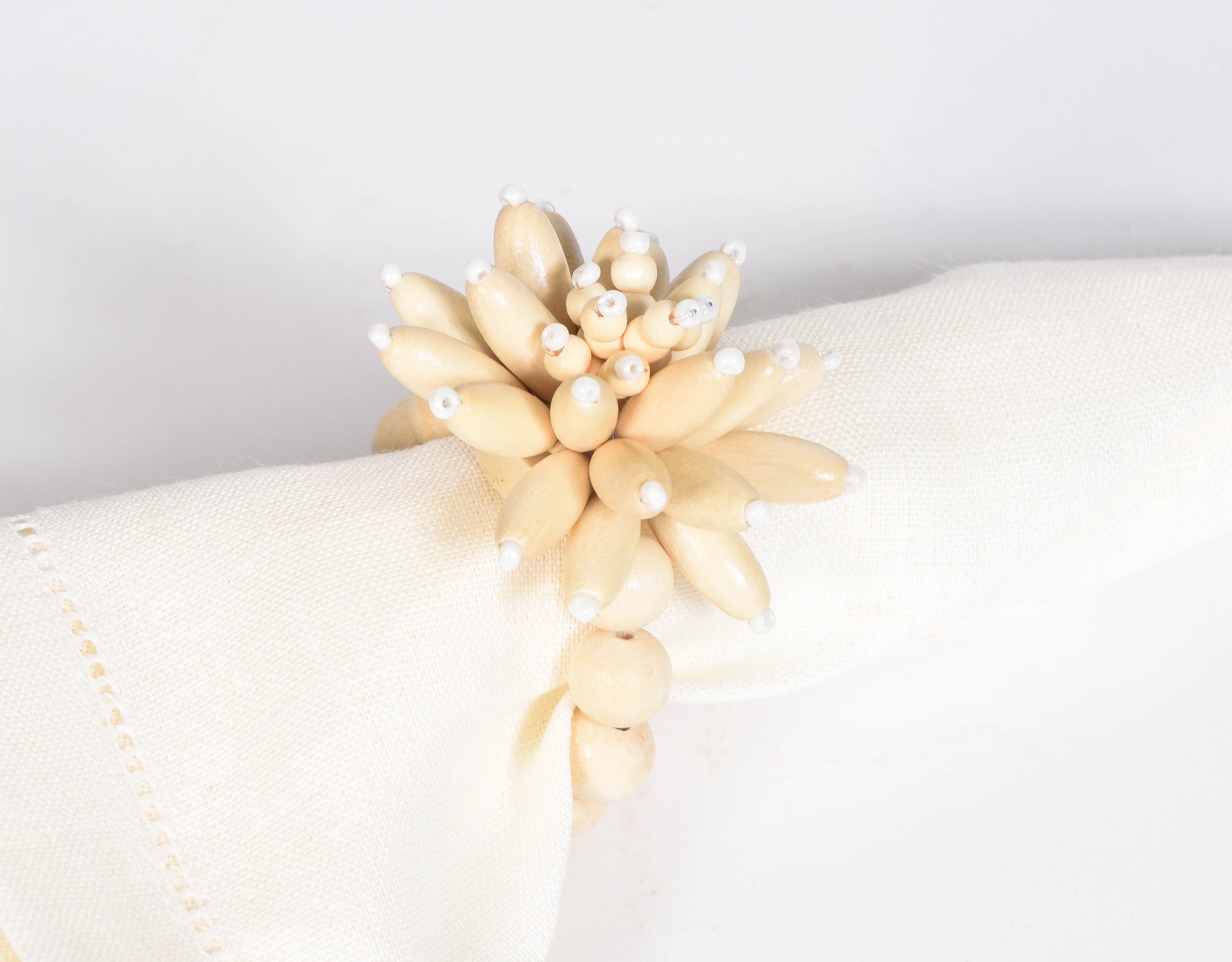 Dahlia Napkin Rings