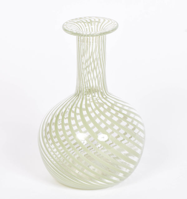 Filigrane Vases