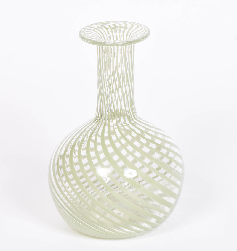 Filigrane Vases