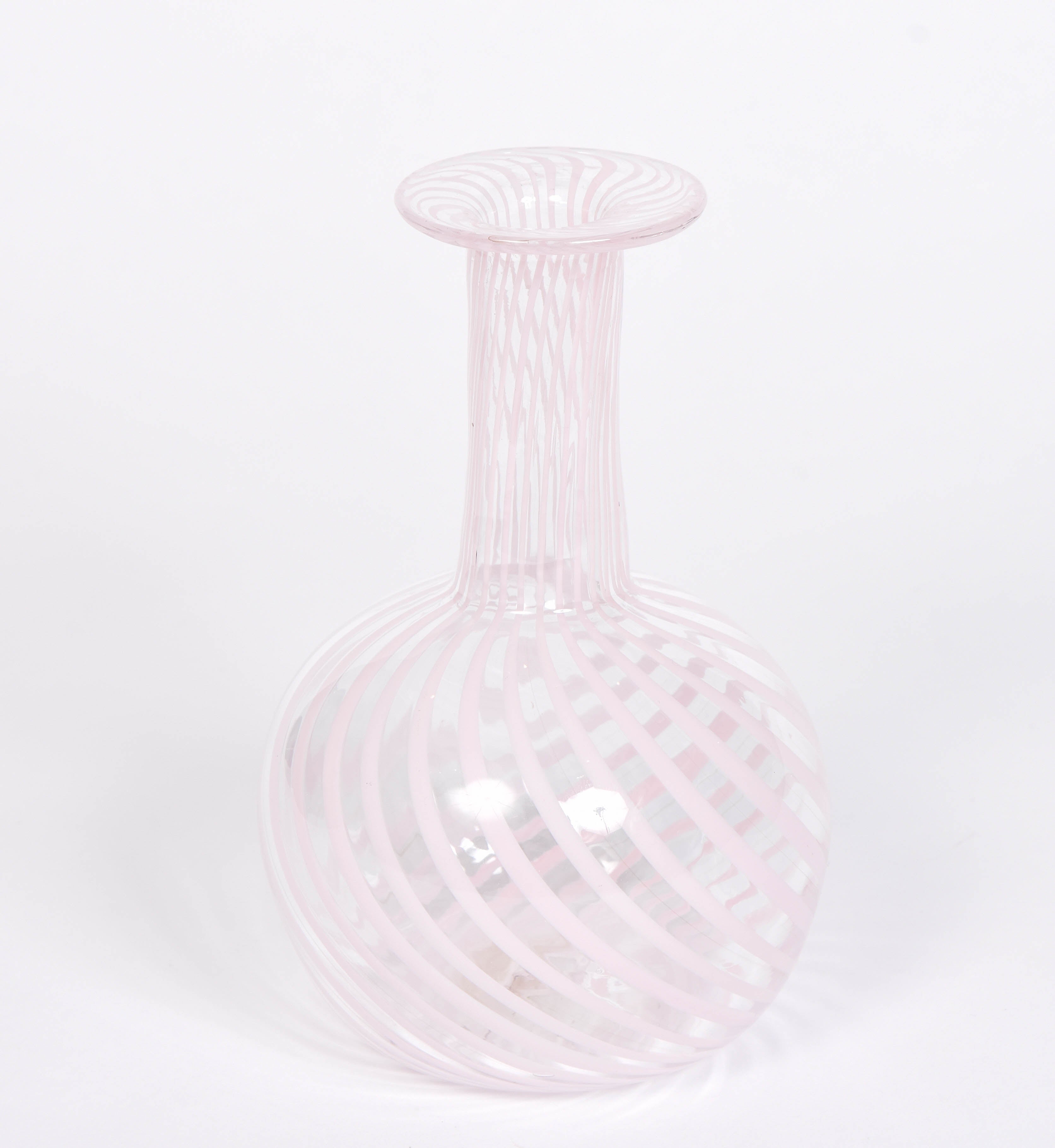 Filigrane Vases