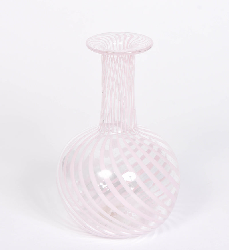 Filigrane Vases