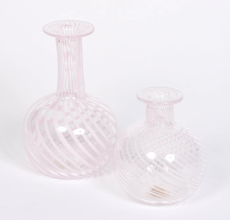 Filigrane Vases