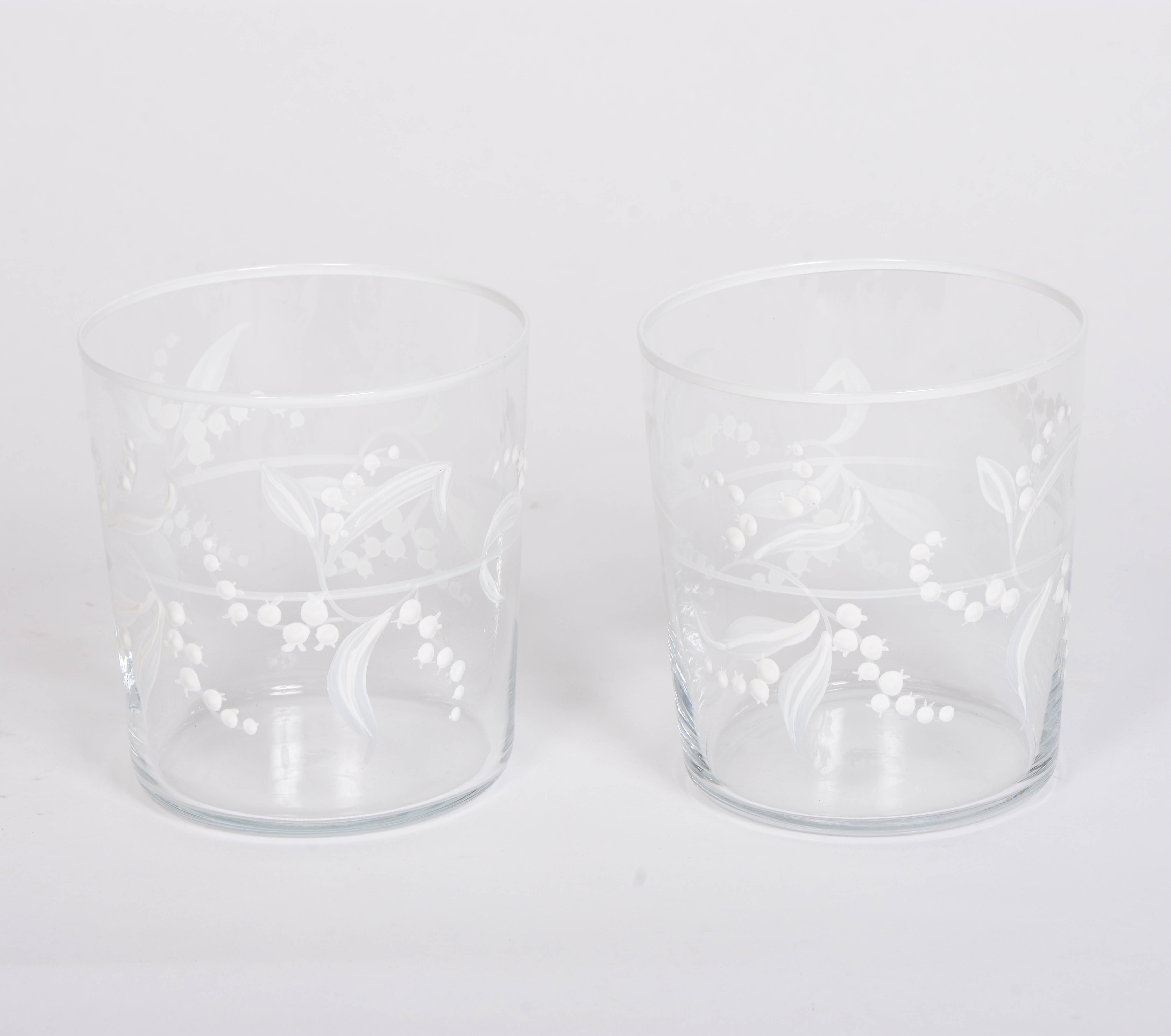 White Garland Lily of the Valley Tumbler