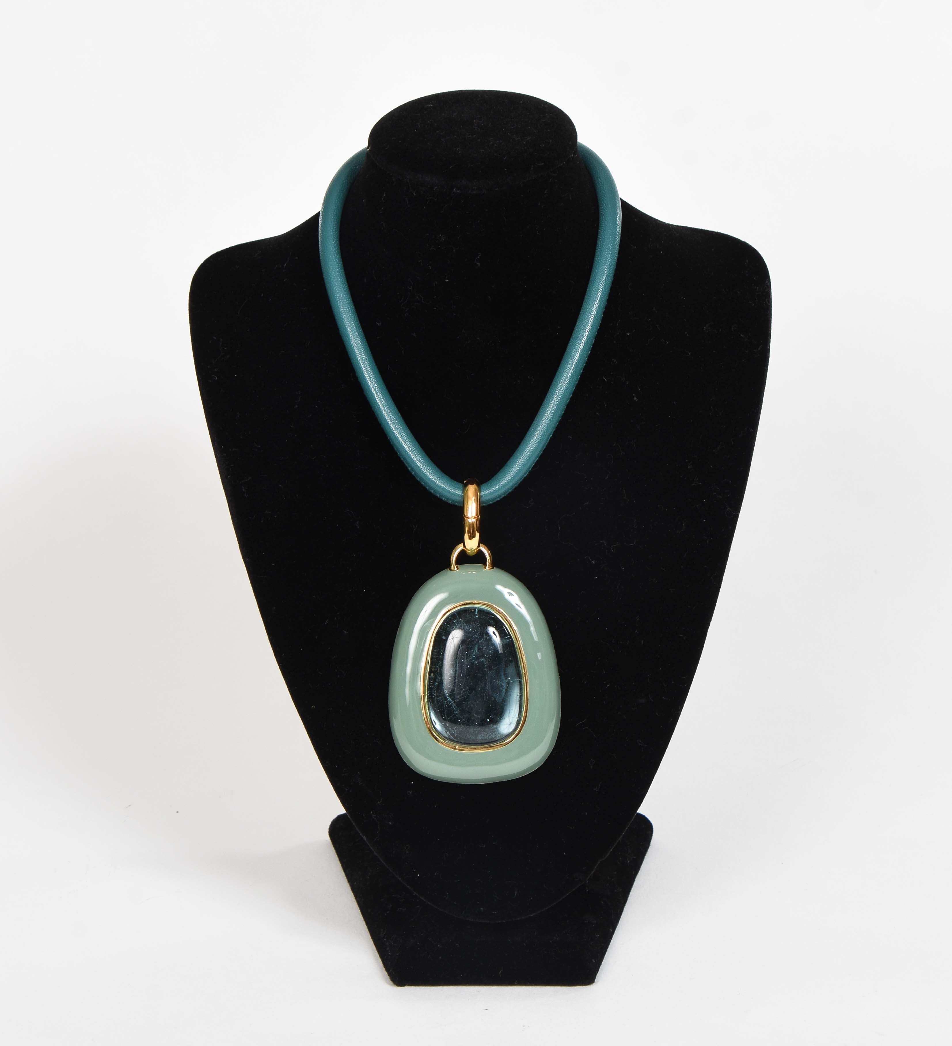Palwer Pear Murano Pendant