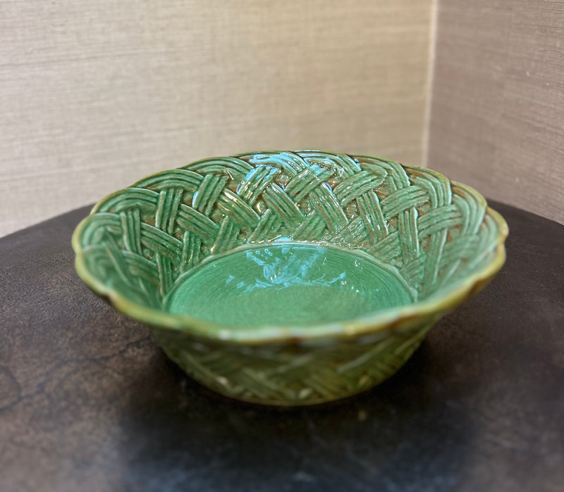 Woven Round Ceramic Basket Weave