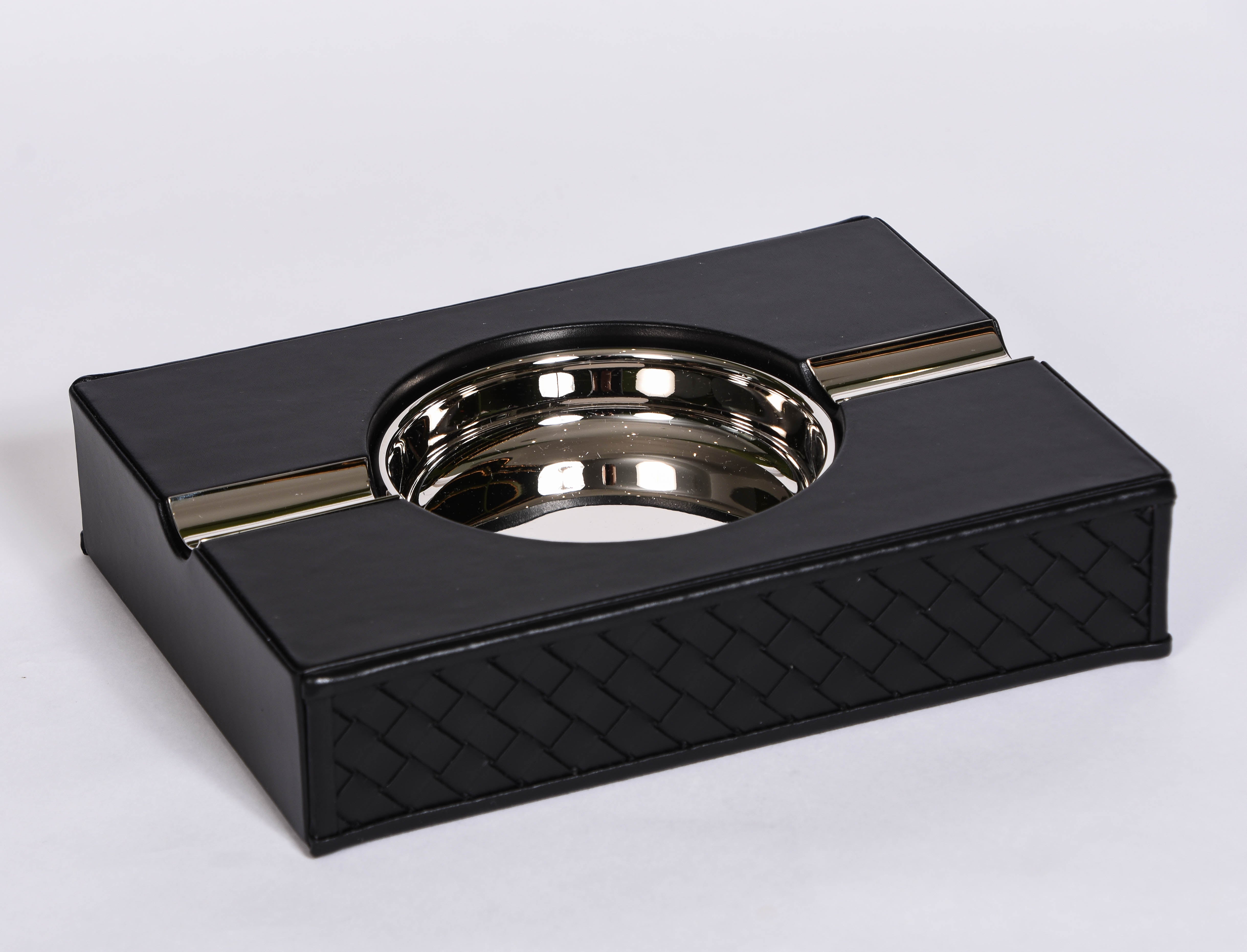 Zeno Ashtray