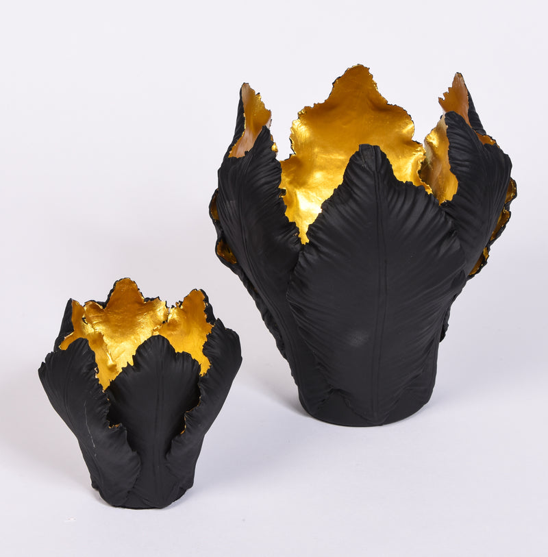 Tulipa Candle Holder in Black