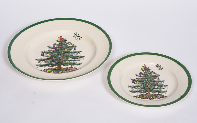 Set of 4 Christmas Tree Plates